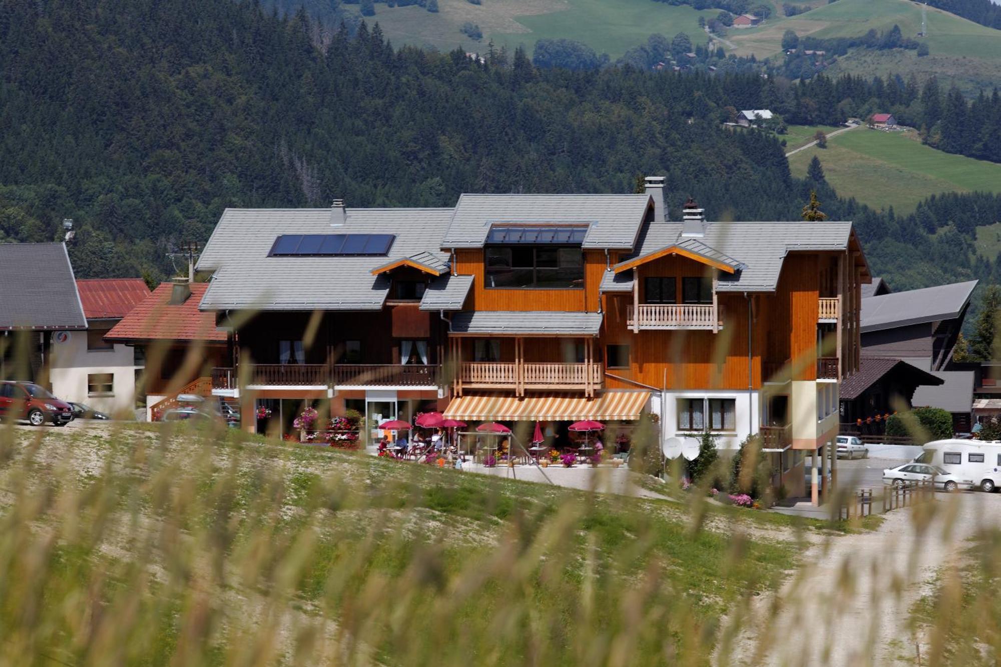 Hotel Les Skieurs Бельво Экстерьер фото