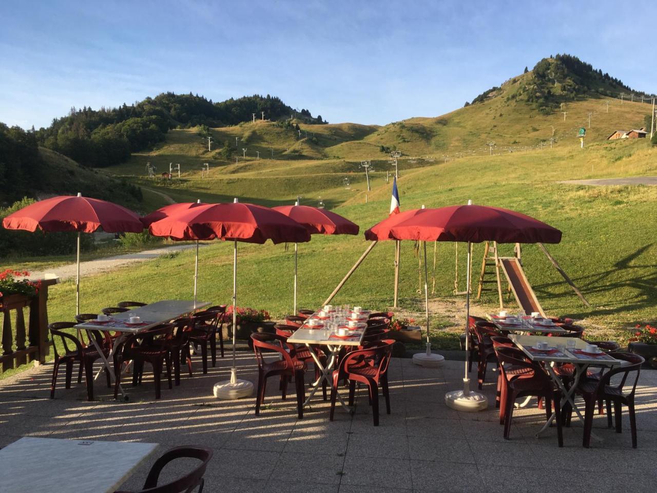 Hotel Les Skieurs Бельво Экстерьер фото