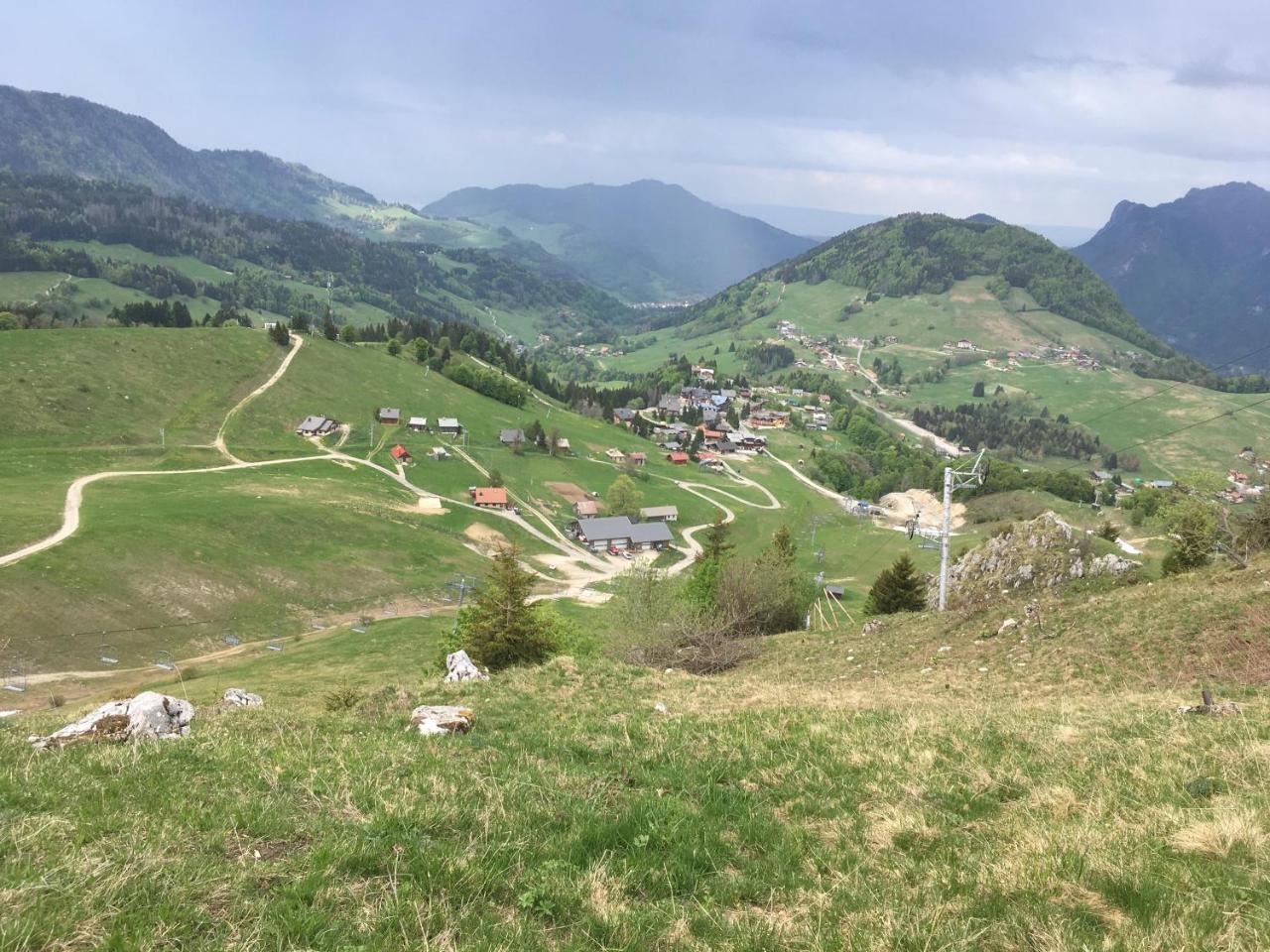 Hotel Les Skieurs Бельво Экстерьер фото